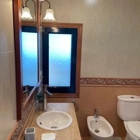 Holiday home Preciosa Casa En Bembrive Vigo